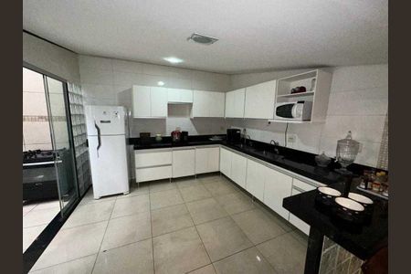 2_photo/94ce8ab8e3.b63fb19834d8465e-ATLAS-26ab9408-4334-4db1-b64a-ffdf49d110d9.jpg de casa à venda com 3 quartos, 120m² em Vila Barros, Guarulhos