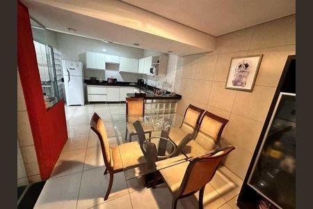 6_photo/94ce8ab8e3.b63fb19834d8465e-ATLAS-9f4b5ce1-77d5-4ff3-8e3c-b5b682595feb.jpg de casa à venda com 3 quartos, 120m² em Vila Barros, Guarulhos