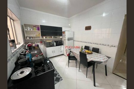 7_photo/94ce8ab8e7.ba97ac63d5ac1cb4-ATLAS-11c5f068-b832-4e2f-a4a2-2a3e46a0cb6f.jpg de casa à venda com 3 quartos, 128m² em Vila Barros, Guarulhos