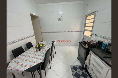 4_photo/94ce8ab8e7.ba97ac63d5ac1cb4-ATLAS-202bf39e-bc73-4389-982e-7ae57e4429a3.jpg de casa à venda com 3 quartos, 128m² em Vila Barros, Guarulhos