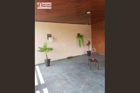 4_photo/94ce8ab8f3.6d435d4f1455df95-ATLAS-080a5cdc-c98c-4be1-8564-77c24b2e8562.jpg de casa à venda com 4 quartos, 275m² em Vila Barros, Guarulhos