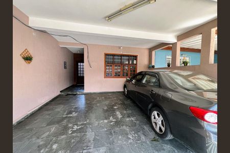 4_photo/94ce8ab8f3.f04eb875c589874c-ATLAS-1cfd3bc7-0d90-49db-9c0f-36624677c1a4.jpg de casa à venda com 4 quartos, 276m² em Vila Barros, Guarulhos