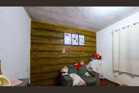 4_photo/94ce8ab971.7a802cfb1ffc346d-ATLAS-18855984-53ac-4c5b-904f-a43c4deccd99.jpg de casa à venda com 4 quartos, 266m² em Vila Barros, Guarulhos