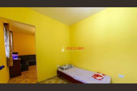 5_photo/94ce8ab971.7a802cfb1ffc346d-ATLAS-206a0d12-a48c-4e33-ae99-e1680a69e231.jpg de casa à venda com 4 quartos, 266m² em Vila Barros, Guarulhos