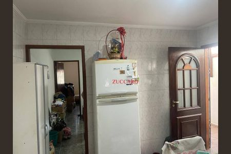 5_photo/94ce8aba41.8e34fecadfbbbc11-ATLAS-cb45be4e-15a3-4058-a5f4-6b81dc05f0a4.jpg de casa à venda com 2 quartos, 74m² em Vila Barros, Guarulhos