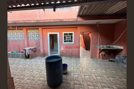 19_photo/94ce8abeb9.677f351c00726ff1-ATLAS-5b379f6d-057f-4649-9908-d5f7ead015fa.jpg de casa à venda com 2 quartos, 200m² em Vila Barros, Guarulhos
