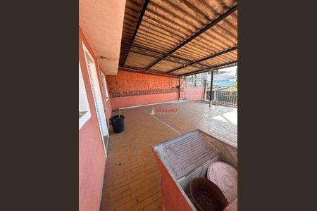 25_photo/94ce8abeb9.677f351c00726ff1-ATLAS-6d444fc6-e955-411a-8bba-ac13c8ce8244.jpg de casa à venda com 2 quartos, 200m² em Vila Barros, Guarulhos
