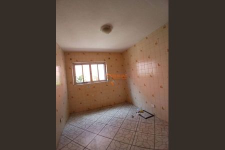 11_photo/94ce8abebf.8a734c1c2a3b006e-ATLAS-64c1e3d4-ae8b-432a-a8db-58f77d5c7d97.jpg de casa à venda com 3 quartos, 250m² em Vila Barros, Guarulhos