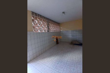 9_photo/94ce8abebf.8a734c1c2a3b006e-ATLAS-8034b5bb-d6b2-430c-a84c-eaab01102bd5.jpg de casa à venda com 3 quartos, 250m² em Vila Barros, Guarulhos