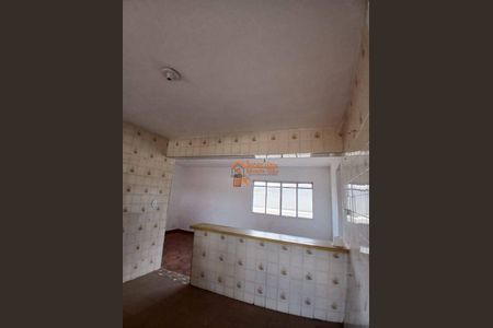 12_photo/94ce8abebf.8a734c1c2a3b006e-ATLAS-eb3be4d9-2991-4816-946b-0ccd237becc0.jpg de casa à venda com 3 quartos, 250m² em Vila Barros, Guarulhos