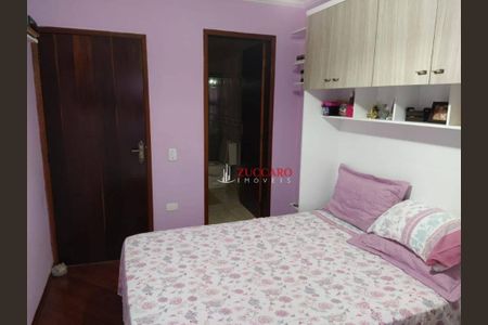 7_photo/94ce8abf41.9ff474c74b6d72c1-ATLAS-1c92d9b4-cd20-4ad9-87c8-7db939a261e1.jpg de casa à venda com 5 quartos, 187m² em Vila Barros, Guarulhos