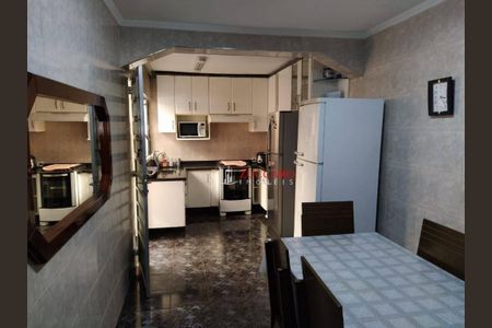 9_photo/94ce8abf41.9ff474c74b6d72c1-ATLAS-1fb9ee43-7051-4cbb-b416-a8d42260b4d4.jpg de casa à venda com 5 quartos, 187m² em Vila Barros, Guarulhos