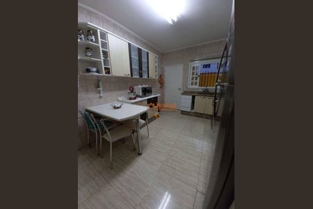 8_photo/94ce8ac82f.ceff8192393c33de-ATLAS-ac4393d6-b2d4-452e-b82e-66a518da92c4.jpg de casa à venda com 2 quartos, 100m² em Jardim Monte Carmelo, Guarulhos