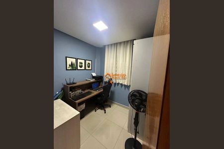 8_photo/94ce8ac96b.96ab9a77f00113ea-ATLAS-82be5e2b-cead-405f-b630-afef5b995391.jpg de casa à venda com 3 quartos, 125m² em Jardim Monte Carmelo, Guarulhos