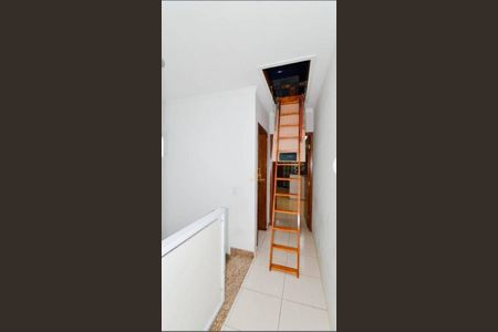 10_photo/94ce8ac999.f7b46fd9919be053-ATLAS-20c34424-cdca-4e56-b38d-bee9ab4d2932.jpg de casa à venda com 3 quartos, 115m² em Jardim Monte Carmelo, Guarulhos