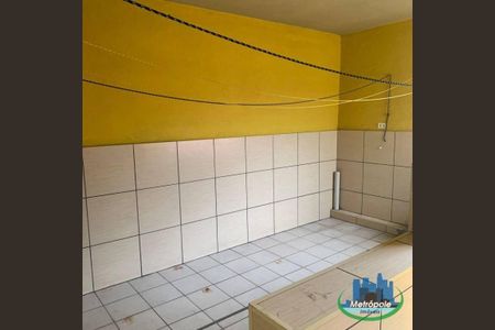 23_photo/94ce8aca7f.dda3a78fb47de289-ATLAS-acd2ea7b-4bd0-4dc2-8090-0e3b43b790d9.jpg de casa à venda com 4 quartos, 246m² em Jardim Sao Francisco, Guarulhos