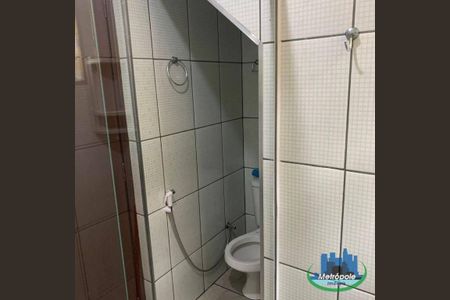 14_photo/94ce8aca7f.dda3a78fb47de289-ATLAS-d7f7f965-e9d9-4ddb-9d6b-455f7051a7bc.jpg de casa à venda com 4 quartos, 246m² em Jardim Sao Francisco, Guarulhos