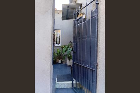 4_photo/94ce8acbcf.f861ecc718bdcbd7-ATLAS-ac8628a0-7c9b-4dbc-99ef-43ac57f1e2ad.jpg de casa à venda com 1 quarto, 85m² em Jardim Monte Carmelo, Guarulhos