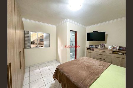 12_photo/94ce8acc1b.7071b9635371a46a-ATLAS-d8df3300-3885-407e-9a3d-6e1ce43a87f2.jpg de casa à venda com 3 quartos, 229m² em Jardim America, Guarulhos