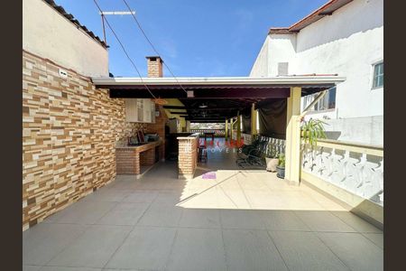 6_photo/94ce8acc1b.7071b9635371a46a-ATLAS-e2bebcef-accc-4ffc-85f1-4b974919065a.jpg de casa à venda com 3 quartos, 229m² em Jardim America, Guarulhos