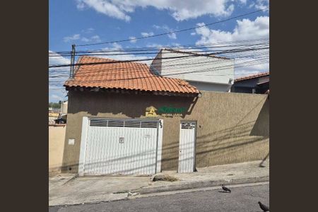 10_photo/94ce8acd2d.1793dc22c4eda740-ATLAS-3a1e9ebc-1360-4750-9b6d-27fa81936ae1.jpg de casa à venda com 3 quartos, 220m² em Jardim Cocaia, Guarulhos