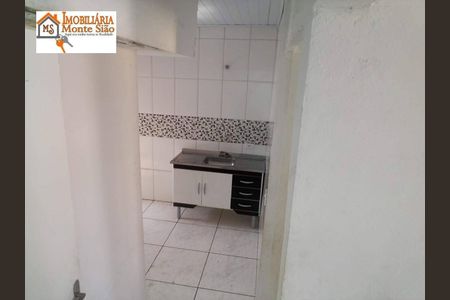 3_photo/94ce8acd83.ceff8192393c33de-ATLAS-14a42e68-5533-43da-a98f-772196d1b783.jpg de casa à venda com 5 quartos, 150m² em Jardim Divinolandia, Guarulhos