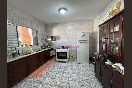 9_photo/94ce8acd8b.7c2e386fbbd2f2f7-ATLAS-729561ab-a59b-4b8c-bf91-bef5b549c9f8.jpg de casa à venda com 3 quartos, 276m² em Jardim Divinolandia, Guarulhos