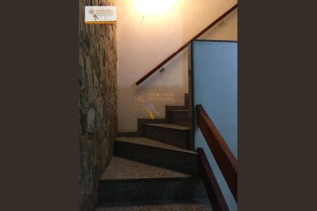 11_photo/94ce8ace45.ceff8192393c33de-ATLAS-9dc940fd-d008-4626-a07d-c4ef27e059fe.jpg de casa à venda com 5 quartos, 200m² em Jardim Bela Vista, Guarulhos