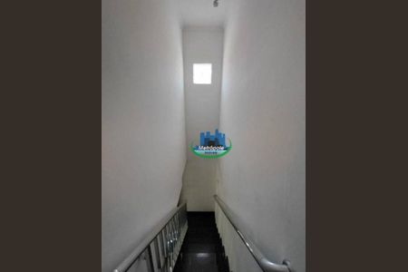 12_photo/94ce8ad00f.a9fe67ee86852afe-ATLAS-7fa01d3a-bd75-412b-aeb8-92460255e7ba.jpg de casa à venda com 3 quartos, 215m² em Jardim Almeida Prado, Guarulhos