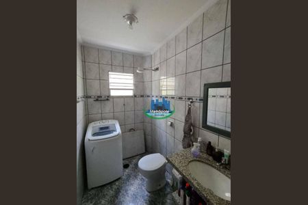 4_photo/94ce8ad00f.a9fe67ee86852afe-ATLAS-931aaa22-fa7c-4dd8-b0c2-b0421283d929.jpg de casa à venda com 3 quartos, 215m² em Jardim Almeida Prado, Guarulhos