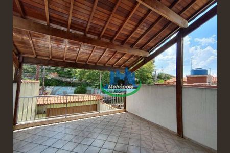 11_photo/94ce8ad00f.a9fe67ee86852afe-ATLAS-96d75cca-d512-4da8-8682-28ce08e561c4.jpg de casa à venda com 3 quartos, 215m² em Jardim Almeida Prado, Guarulhos