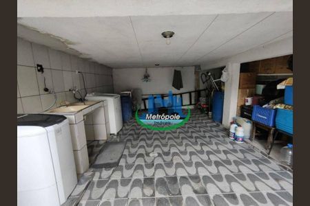 29_photo/94ce8ad00f.a9fe67ee86852afe-ATLAS-bc763350-e7e2-43da-809e-2250f8153e88.jpg de casa à venda com 3 quartos, 215m² em Jardim Almeida Prado, Guarulhos