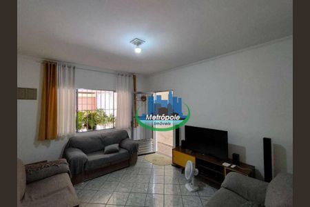 7_photo/94ce8ad00f.a9fe67ee86852afe-ATLAS-e67d57a9-4b3e-4975-a21a-71c6191d8415.jpg de casa à venda com 3 quartos, 215m² em Jardim Almeida Prado, Guarulhos