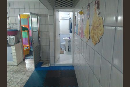 3_photo/94ce8ad01b.9451dd6d10cc0d8d-ATLAS-aa7f8e95-e09f-4059-aebf-a244d7552323.jpg de casa à venda com 5 quartos, 184m² em Jardim Almeida Prado, Guarulhos