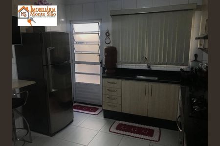 3_photo/94ce8ad031.c6267d18045375b9-ATLAS-5bca07fa-c50c-423e-8ef3-623f5bf6b8ea.jpg de casa à venda com 3 quartos, 190m² em Jardim Almeida Prado, Guarulhos