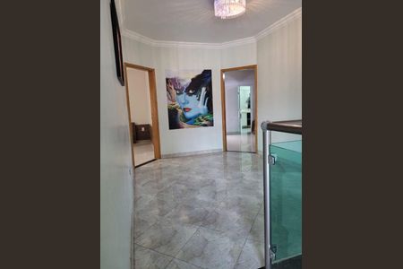 3_photo/94ce8ad2b1.4664f3ed7bb28091-ATLAS-1ce1d11f-b9bb-4884-b0dd-b683c2cf315f.jpg de casa à venda com 3 quartos, 225m² em Vila Maricy, Guarulhos