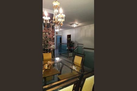 9_photo/94ce8ad2b1.4664f3ed7bb28091-ATLAS-4bb5f2cc-e80f-405b-a6c0-0b0e63ecb101.jpg de casa à venda com 3 quartos, 200m² em Vila Maricy, Guarulhos