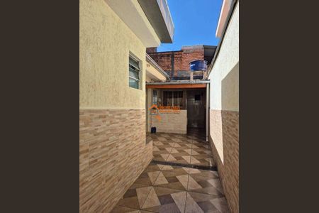 1_photo/94ce8ad2eb.ceff8192393c33de-ATLAS-051bceab-94d1-4d59-bdf8-da89d8ad9d52.jpg de casa para alugar com 4 quartos, 150m² em Jardim Divinolandia, Guarulhos