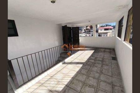 2_photo/94ce8ad2eb.ceff8192393c33de-ATLAS-84bd2c16-96ab-4fc0-ad07-03b7e1aa646b.jpg de casa à venda com 4 quartos, 150m² em Jardim Divinolandia, Guarulhos