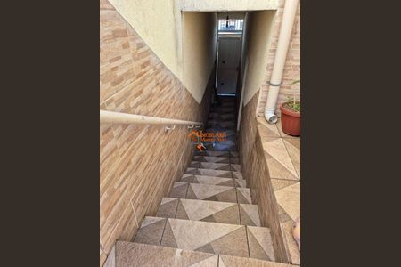 49_photo/94ce8ad2eb.ceff8192393c33de-ATLAS-dc93aa97-ffde-4ff1-aac4-e7c9a0c59e67.jpg de casa à venda com 4 quartos, 150m² em Jardim Divinolandia, Guarulhos