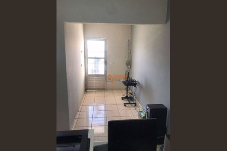 11_photo/94ce8ad353.adea7a1cd79bc600-ATLAS-3d7859fc-0660-4e54-9111-d78bd5ba537d.jpg de casa à venda com 4 quartos, 233m² em Jardim Bela Vista, Guarulhos