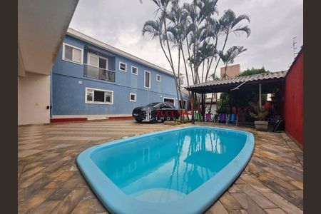 5_photo/94ce8ad40d.530fa32675f8840a-ATLAS-17f70d3f-8d33-46f8-a7cf-4e371af7c36b.jpg de casa à venda com 4 quartos, 277m² em Jardim Bela Vista, Guarulhos