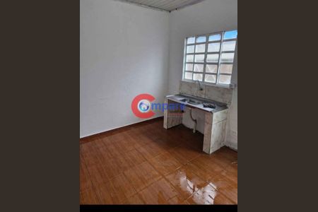9_photo/94ce8ad655.d505c9d9834fda44-ATLAS-73307eda-01e4-41ff-b4e0-3af9782b6e4f.jpg de casa à venda com 1 quarto, 80m² em Jardim Santa Maria, Guarulhos