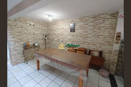 7_photo/94ce8ad683.8a98b78d6b5faf9f-ATLAS-77163a0a-49f7-4e2a-ba4b-250515d7d79f.jpg de casa à venda com 3 quartos, 171m² em Jardim Santa Maria, Guarulhos