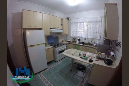 23_photo/94ce8ad9fb.b8a9f91cb517b5ed-ATLAS-5904a9ba-d5f7-48d7-903b-9955a15070e9.jpg de casa para alugar com 3 quartos, 170m² em Jardim Nova Taboao, Guarulhos