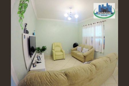 3_photo/94ce8ade65.d41ccc6539b5b4b0-ATLAS-5d2773e5-6bd3-4b77-9ac6-ecad0d1de9dd.jpg de casa à venda com 5 quartos, 165m² em Jardim das Acacias, Guarulhos