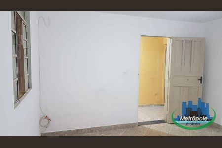 3_photo/94ce8ade6d.08f922be3a726ba4-ATLAS-d2abb67e-edc8-443d-816d-d5e80e01c2a9.jpg de casa à venda com 4 quartos, 105m² em Jardim das Acacias, Guarulhos