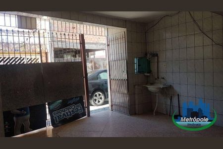 15_photo/94ce8ade6d.08f922be3a726ba4-ATLAS-dfd131e4-97a5-4132-9060-41817133a3b6.jpg de casa à venda com 4 quartos, 105m² em Jardim das Acacias, Guarulhos