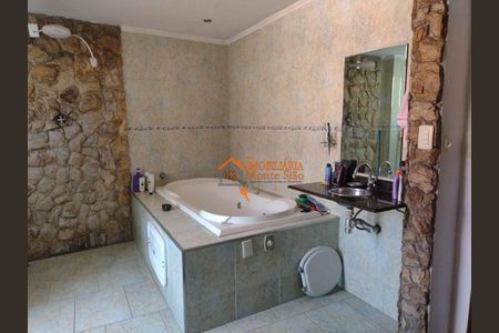 8_photo/94ce8adeab.ceff8192393c33de-ATLAS-22cd826f-8b73-48d4-a6d5-7b1b7e46c23f.jpg de apartamento à venda com 6 quartos, 300m² em Jardim Capri, Guarulhos