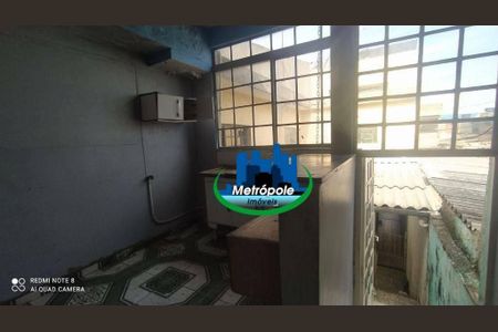 4_photo/94ce8adf65.ab9d896be0e39e09-ATLAS-24540055-4c66-4459-b0da-dcfcd06d7895.jpg de casa para alugar com 1 quarto, 30m² em Jardim Kawamoto, Guarulhos